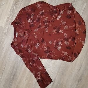Maurice’s burgundy blouse like new